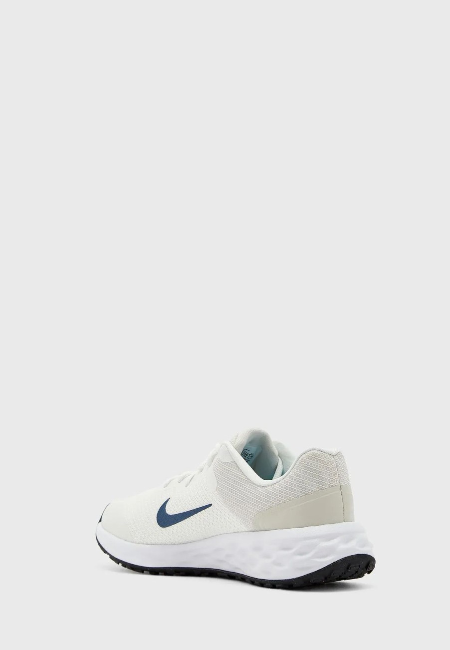 Sports Shoes | * Nike Youth Revolution 6