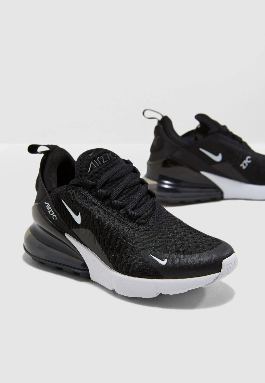 Sneakers | * Nike Youth Air Max 270