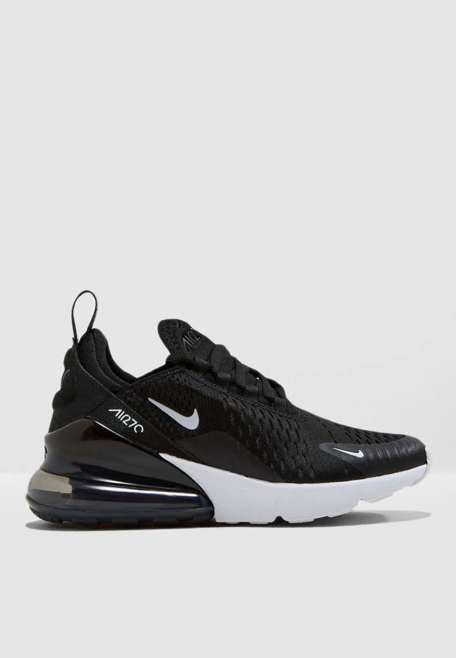 Sneakers | * Nike Youth Air Max 270