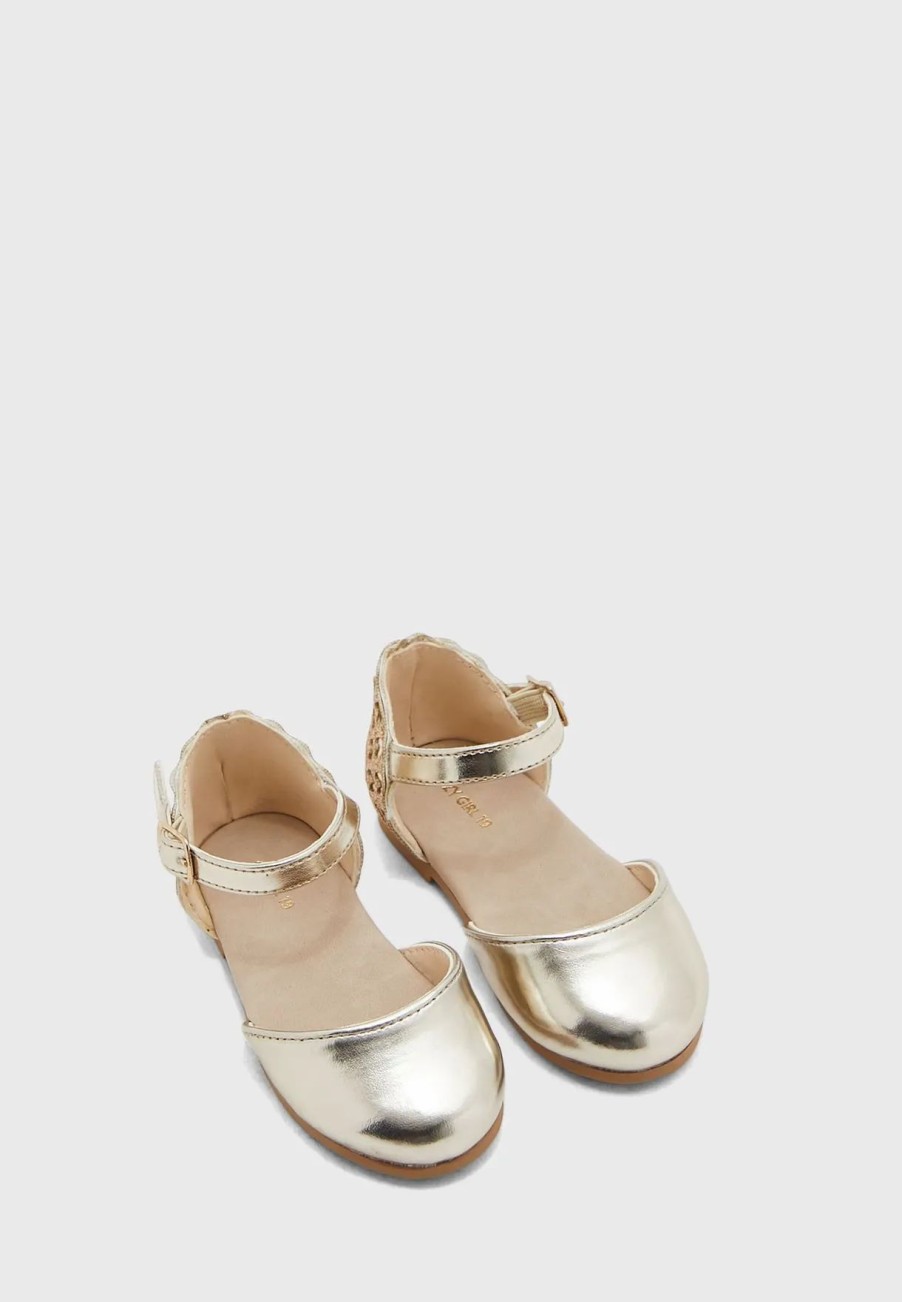 Sandals & Slydes | * Zippy Infant Buckle Sandal